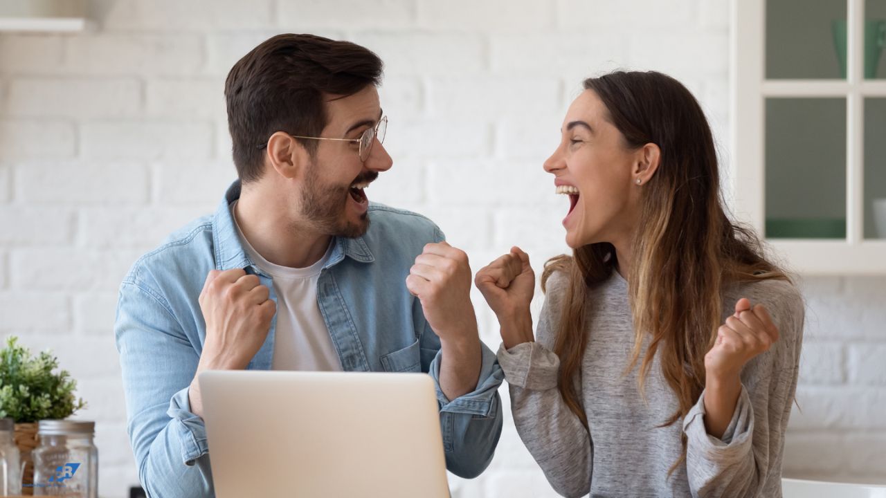 Tax Filing When One Spouse Has a W-2 and the Other Runs a Business